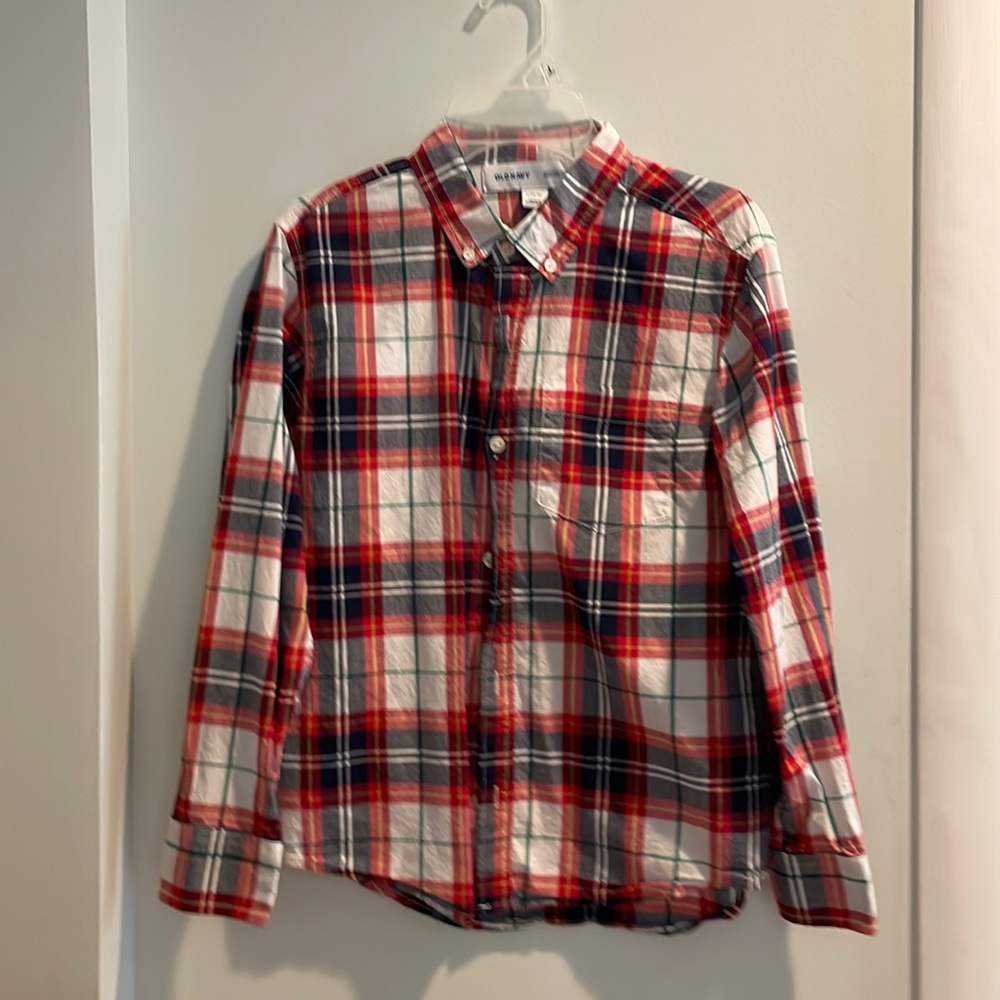 Old Navy red plaid button down size L 10-12